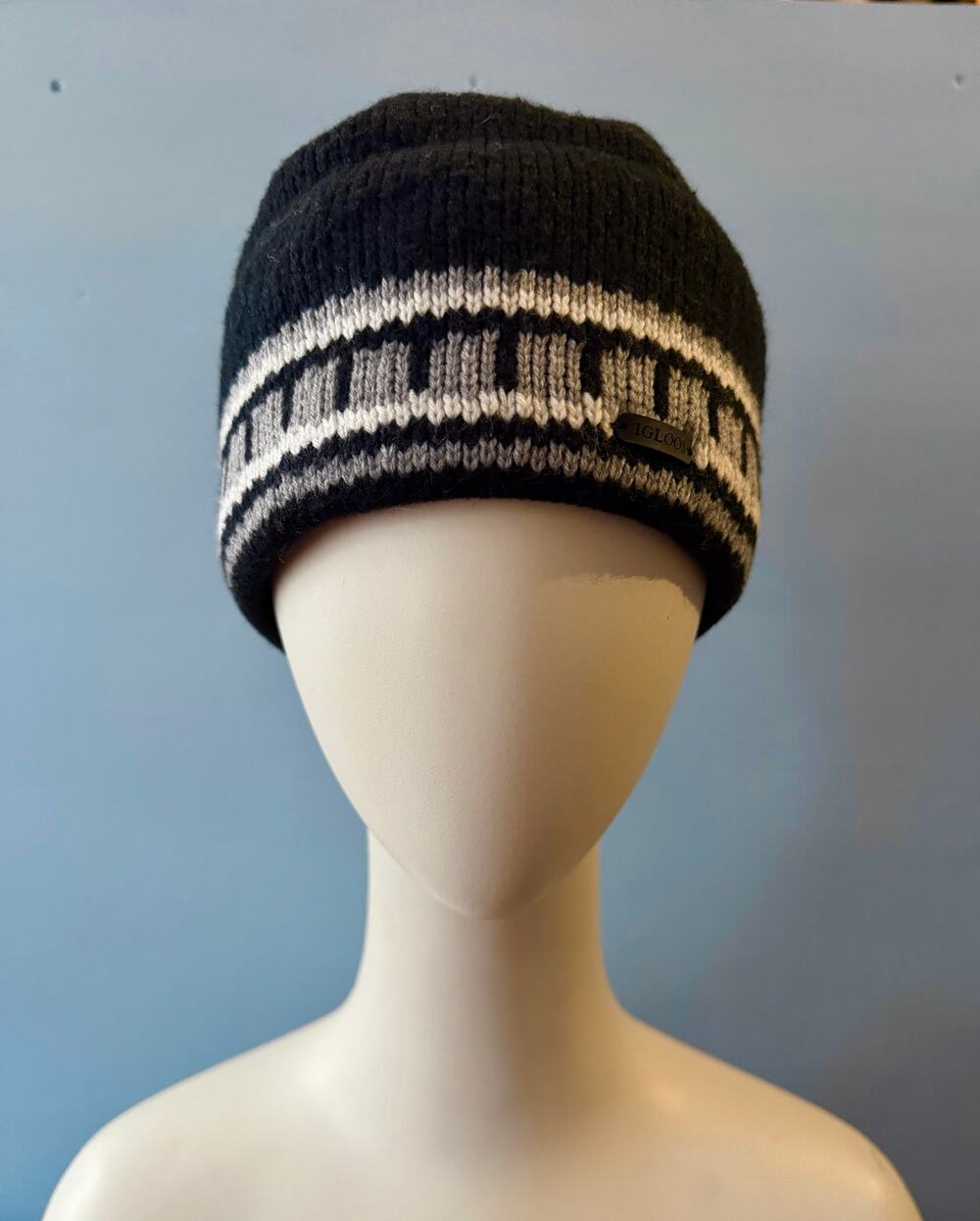IGLOOS Thick Black Fleece Lined Trim Beanie sz OS (Unisex)